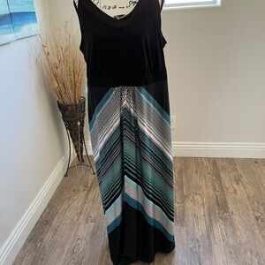 Women's plus maxi dress 2x